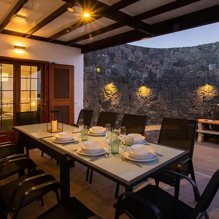 Amana 5 Star Luxury For 10 People In Appartement