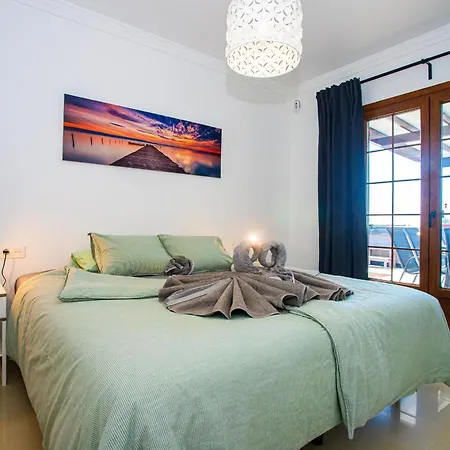 Amana 5 Star Luxury For 10 People In