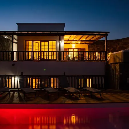 Amana 5 Star Luxury For 10 People In Appartement *