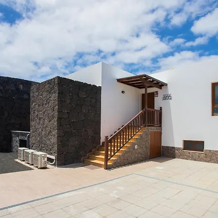 Amana 5 Star Luxury For 10 People In * Playa Blanca (Lanzarote)