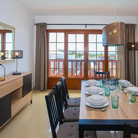 Amana 5 Star Luxury For 10 People In Appartement Playa Blanca (Lanzarote)