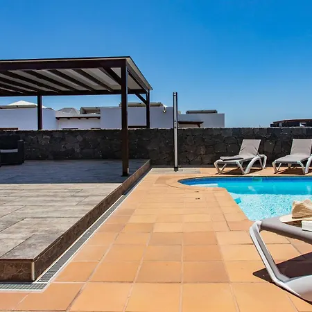 Amana 5 Star Luxury For 10 People In Playa Blanca (Lanzarote)